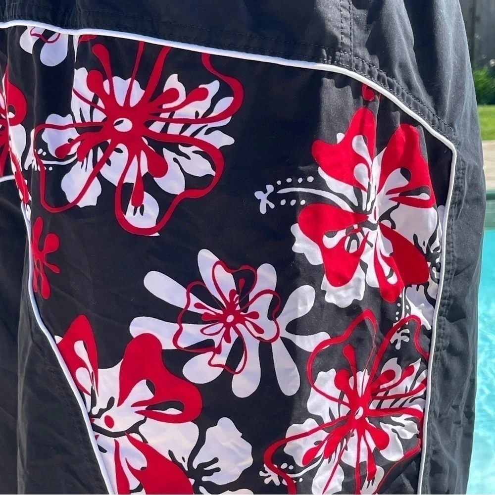 NWT Laguna 2XL Men Black Swim Trunks with Red Floral Panels MT02
